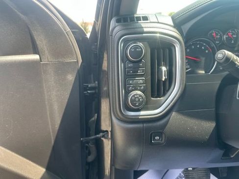 Used 2020 Chevrolet Silverado 1500 LTZ w/ LTZ Premium Package AWD/4WD image 18
