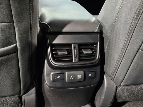 Used 2022 Subaru Outback Wilderness image 37