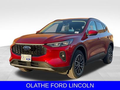 New 2026 Ford Escape SE w/ PHEV Premium Package