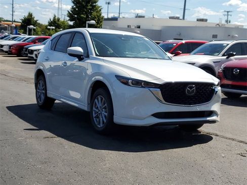 New 2025 MAZDA CX-5 AWD 2.5 S w/ Preferred Package image 4