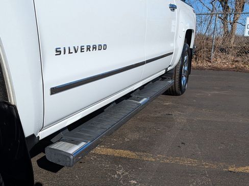 Used 2017 Chevrolet Silverado 1500 LTZ Z71 w/ LTZ Plus Package image 4