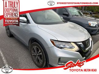 Used 2017 Nissan Rogue SL w/ SL Premium Package FWD video 1