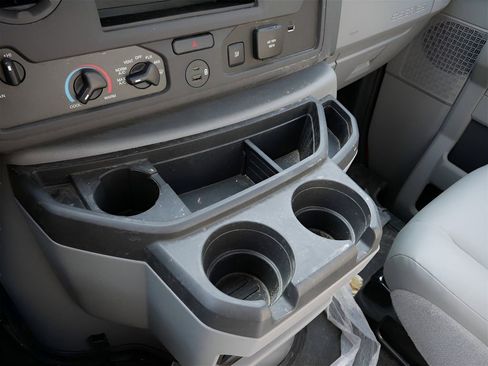 Used 2026 Ford E-450 and Econoline 450 Super Duty w/ Power Equipment Group image 26