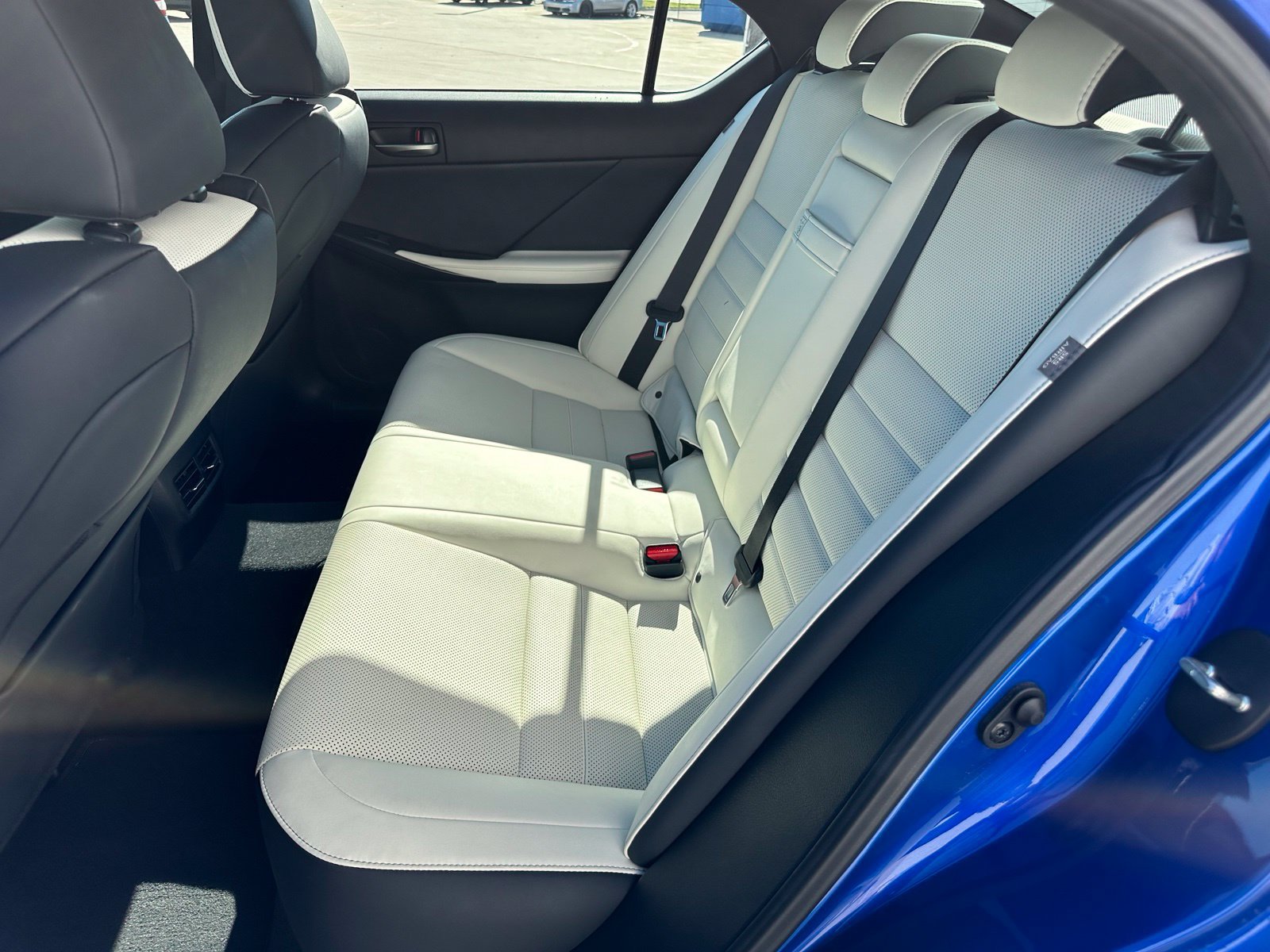 Used 2022 Lexus IS 350 F Sport w/ Accessory Package RWD image 15