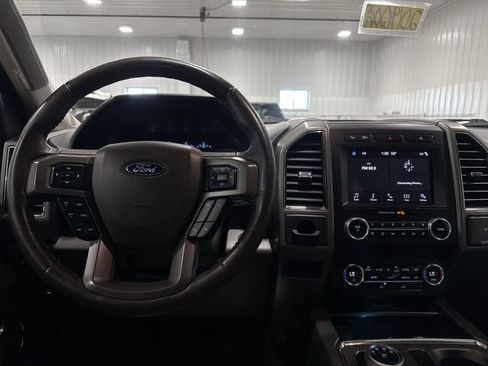 Used 2019 Ford Expedition XLT AWD/4WD image 10