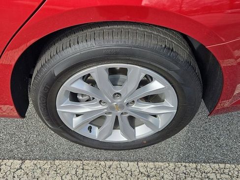 Used 2025 Chevrolet Malibu LT image 15