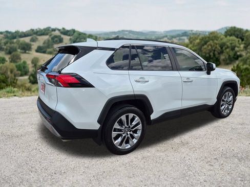 Used 2024 Toyota RAV4 Limited FWD image 9