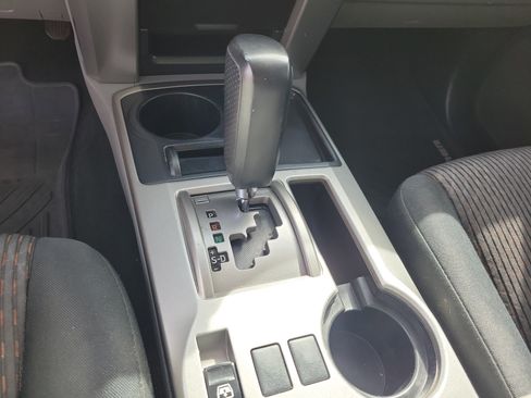Used 2013 Toyota 4Runner SR5 RWD image 17