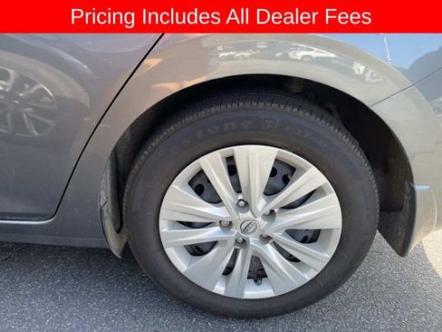 Used 2024 Nissan Sentra S FWD image 3