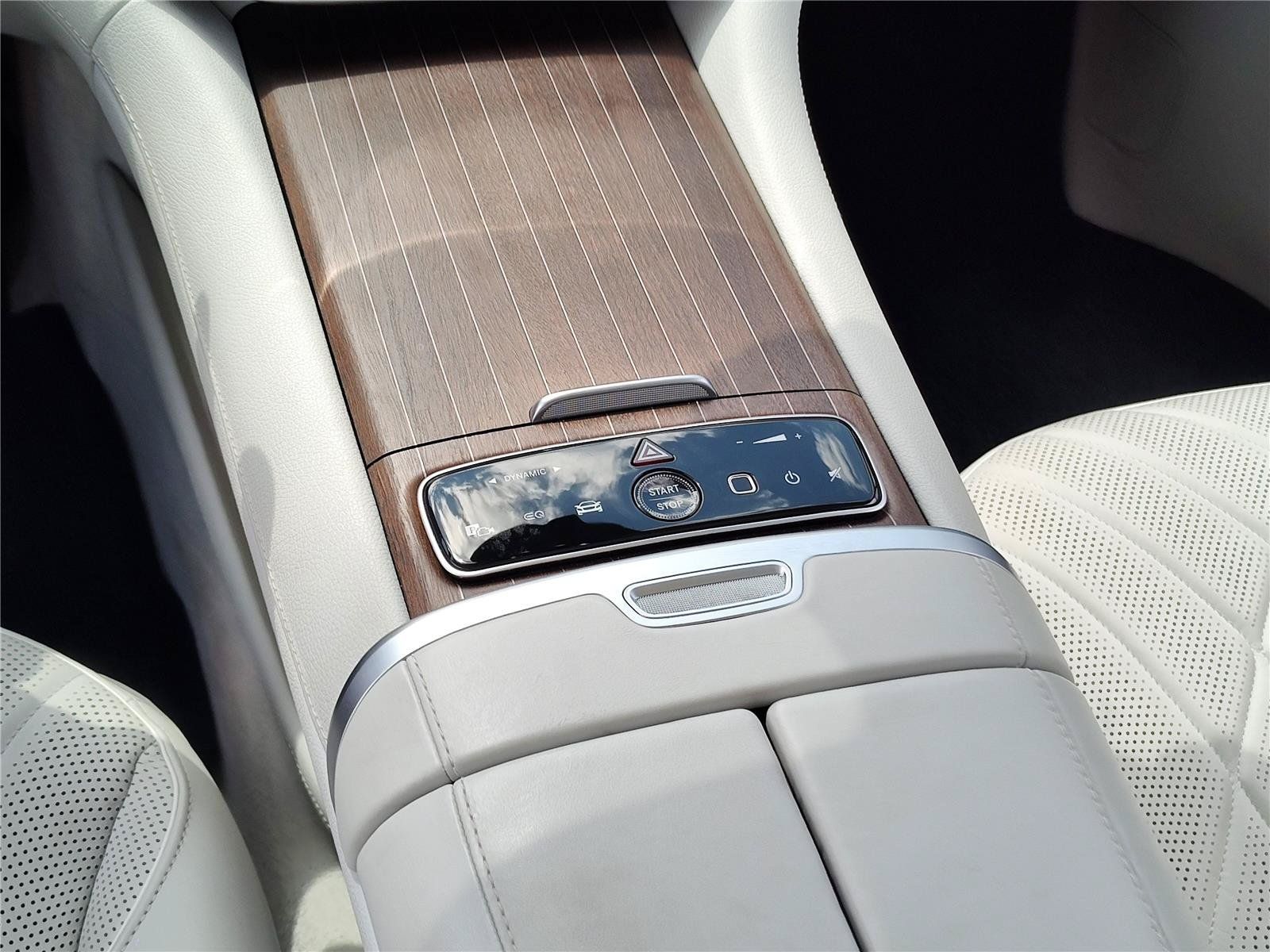 Used 2022 Mercedes-Benz EQS 580 4MATIC Sedan image 18