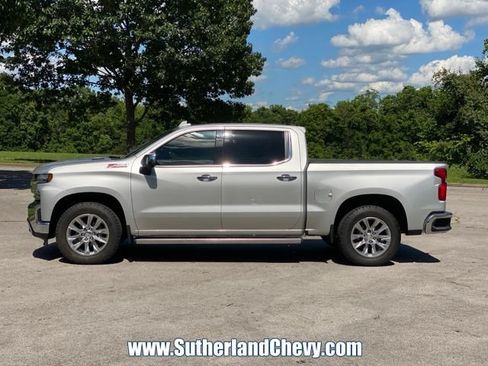 Used 2020 Chevrolet Silverado 1500 LTZ w/ LTZ Premium Package AWD/4WD image 4