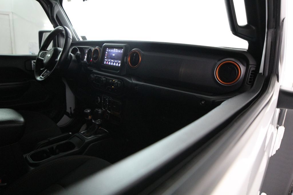 Used 2021 Jeep Gladiator Mojave w/ LED Lighting Group AWD/4WD image 49