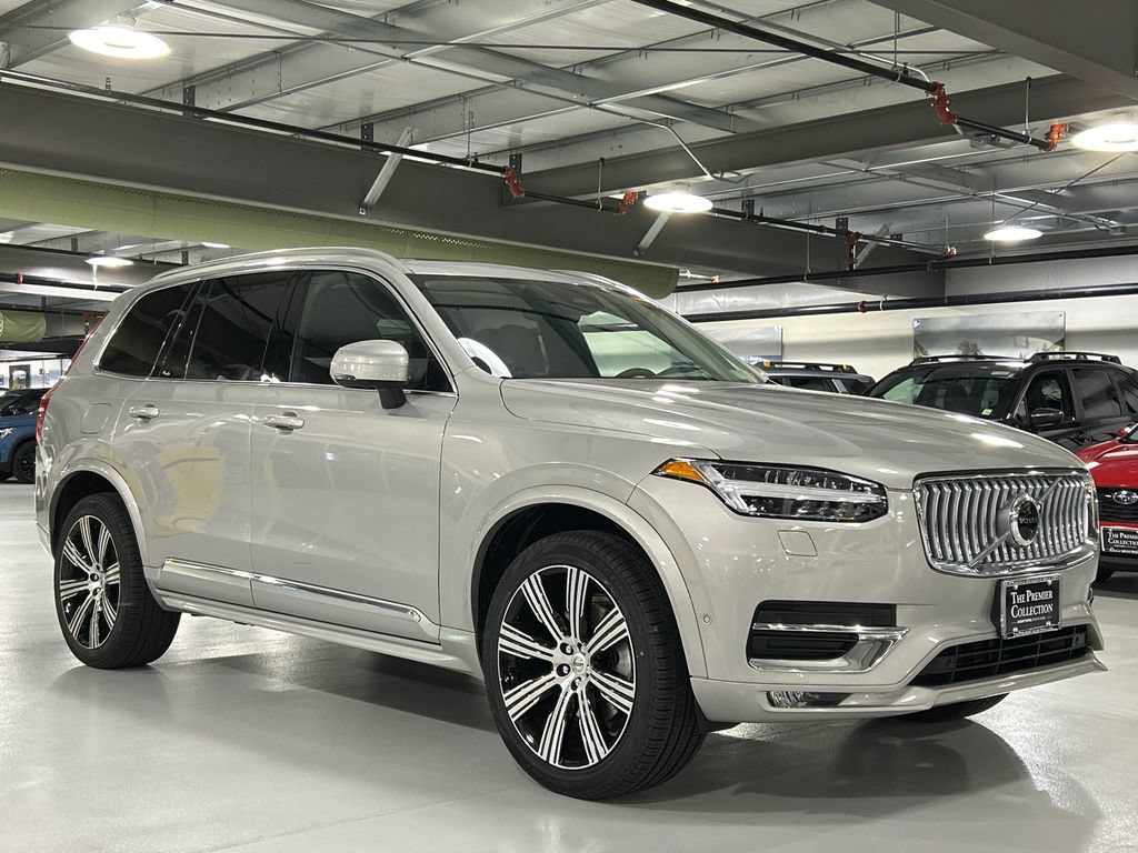 Certified 2023 Volvo XC90 B6 Ultimate w/ Protection Package Premier AWD/4WD image 1
