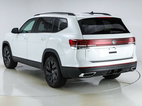 New 2026 Volkswagen Atlas SE FWD image 45