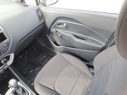 Used 2015 Kia Rio LX image 11