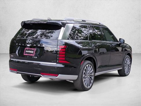 New 2026 Hyundai Palisade Calligraphy FWD image 2