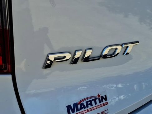 Used 2021 Honda Pilot EX-L image 11