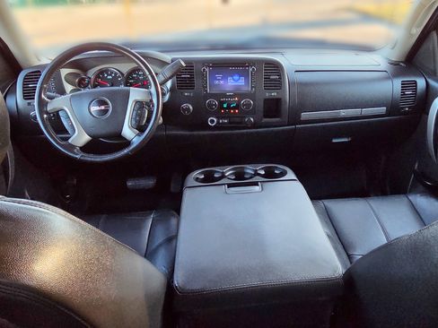 Used 2013 GMC Sierra 2500 SLE w/ SLE Preferred Package image 21