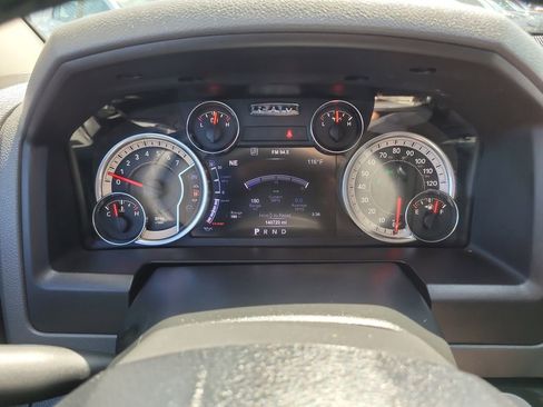 Used 2017 RAM 1500 Big Horn RWD image 4