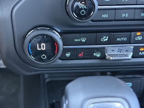 New 2025 Ford Bronco Outer Banks image 43