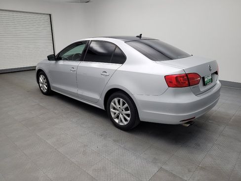 Used 2014 Volkswagen Jetta SE FWD image 3