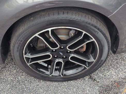 Used 2015 Ford Flex Limited w/ Equipment Group 301A FWD image 28
