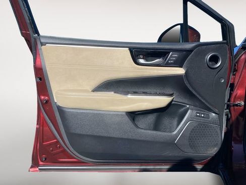Used 2018 Honda Clarity Touring image 16