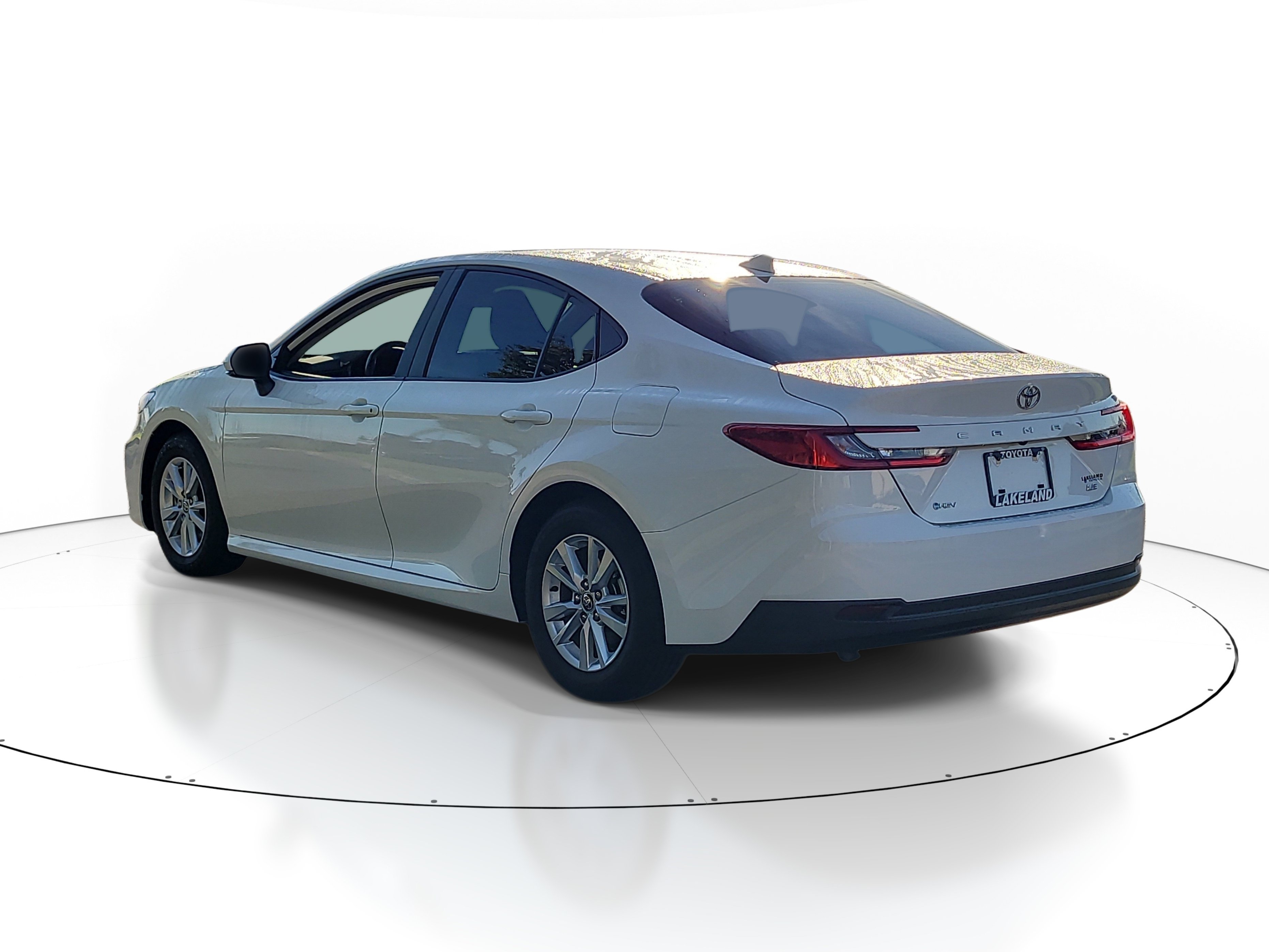 Certified 2025 Toyota Camry LE w/ Convenience Package FWD image 5