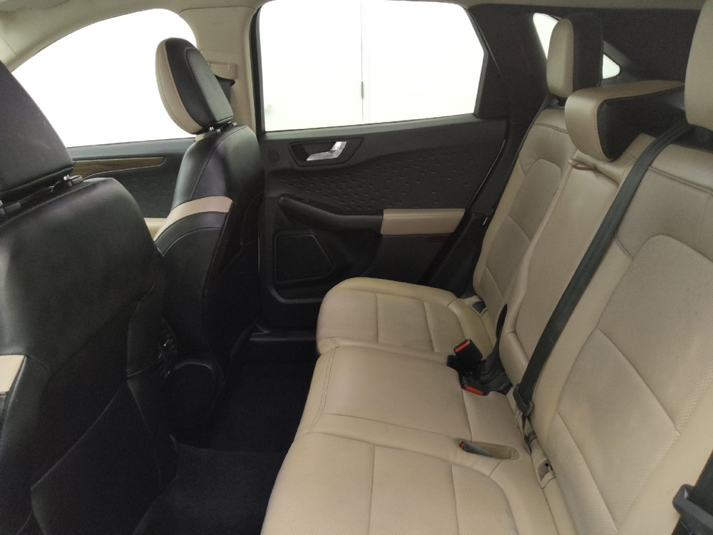 Used 2020 Ford Escape Titanium AWD/4WD image 18