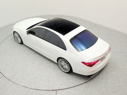 Used 2024 Mercedes-Benz S 580 4MATIC Sedan image 28