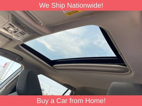 Used 2022 Toyota RAV4 XLE w/ Convenience Package AWD/4WD image 10