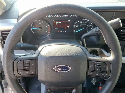 New 2025 Ford F550 4x4 SuperCab Super Duty image 11