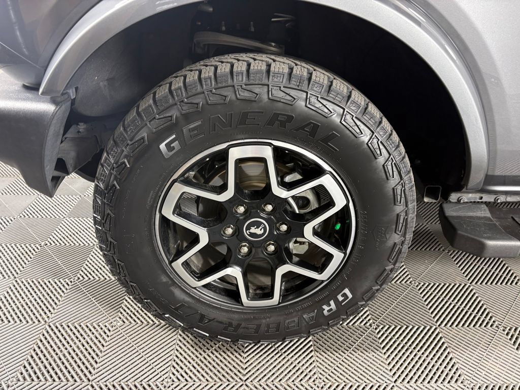 Certified 2024 Ford Bronco Outer Banks AWD/4WD image 11