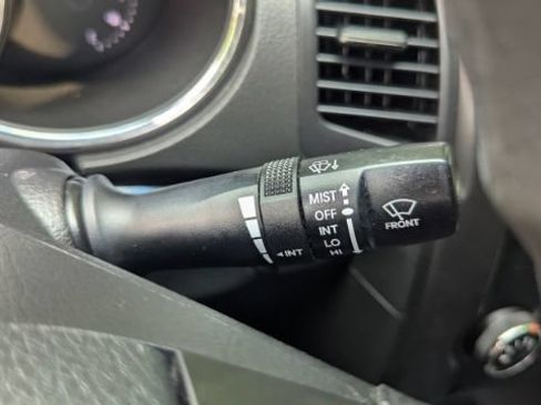 Used 2012 Kia Sorento FWD image 28