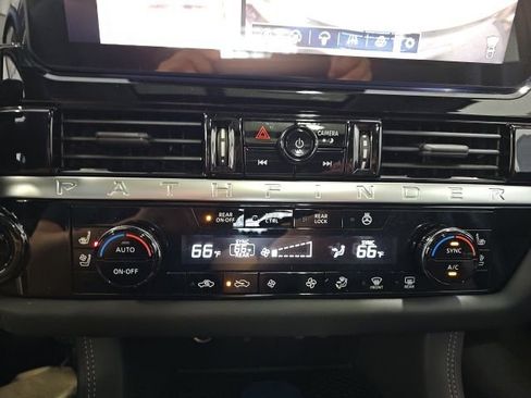 New 2026 Nissan Pathfinder Platinum AWD/4WD image 15