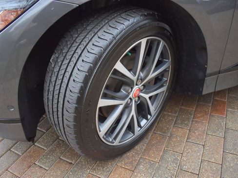 Used 2019 Jaguar I-PACE First Edition image 57