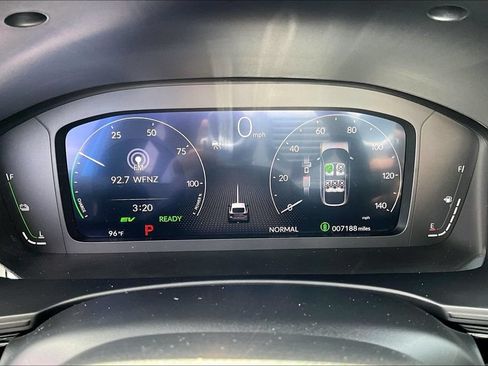 Certified 2025 Honda Civic Sport Touring image 10