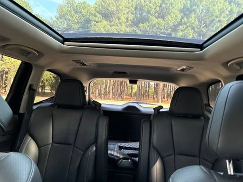 Used 2023 Subaru Ascent Touring AWD/4WD image 35