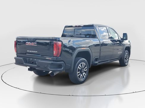 Used 2023 GMC Sierra 2500 AT4 w/ AT4 Preferred Package image 3