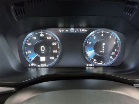 Used 2018 Volvo XC60 T6 Inscription w/ Convenience Package image 36