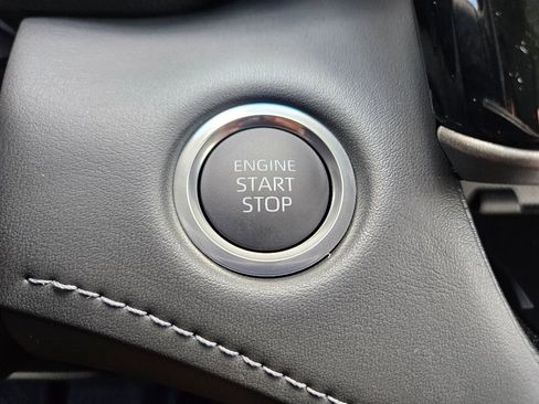 Certified 2024 Toyota Highlander XLE image 26