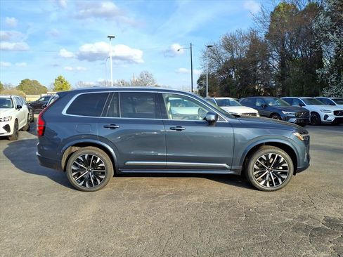 New 2026 Volvo XC90 T8 Ultra w/ Protection Package Premier AWD/4WD image 2