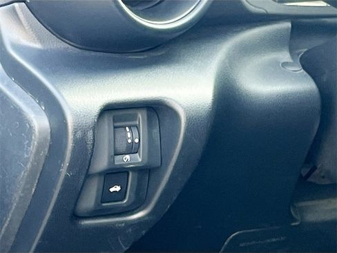 Used 2023 Toyota GR86 Premium image 10