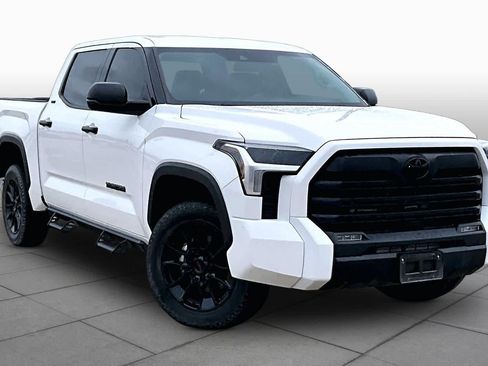 Used 2023 Toyota Tundra SR5 AWD/4WD image 3