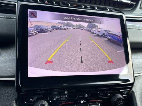 Used 2023 Jeep Grand Cherokee 4WD 4xe image 19