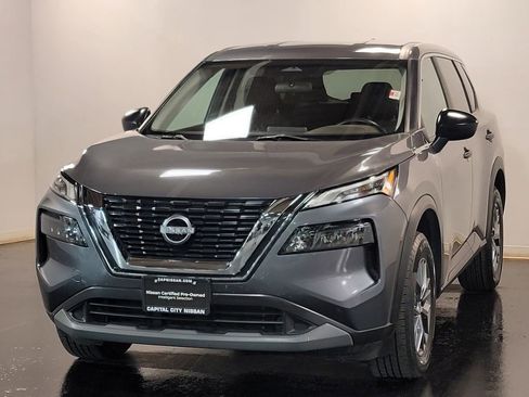 Certified 2023 Nissan Rogue S image 4