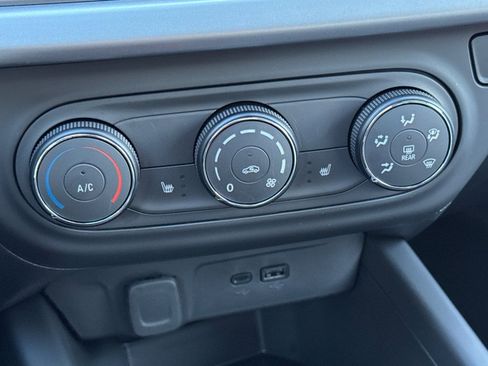 New 2026 Chevrolet Trax LS w/ LS Convenience Package image 19