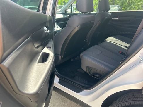 Used 2023 Hyundai Santa Fe SEL FWD image 16