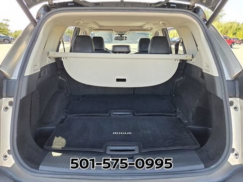 Used 2021 Nissan Rogue Platinum FWD image 16