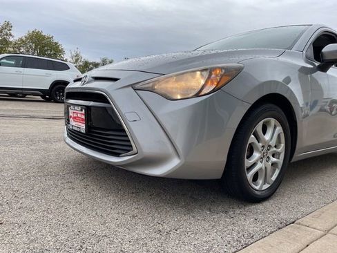 Used 2016 Scion iA image 12